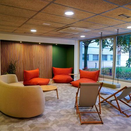 Residencia Universitaria Resa Los Abedules Pamplona Buitenkant foto