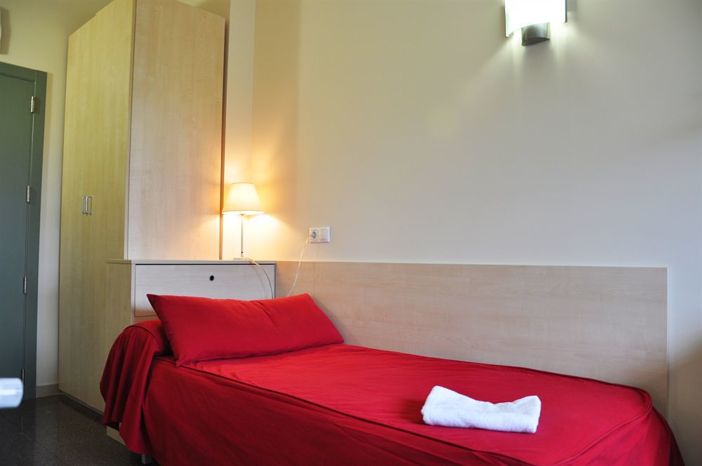 Residencia Universitaria Resa Los Abedules Pamplona Buitenkant foto